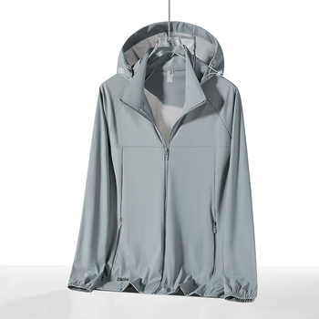 Geacă sport cu glugă din nylon/poliamidă (78% nylon, 22% spandex), SPF50+, respirabilă, uscare rapidă, ușoară
