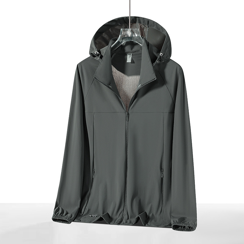 Geacă sport cu glugă din nylon/poliamidă (78% nylon, 22% spandex), SPF50+, respirabilă, uscare rapidă, ușoară