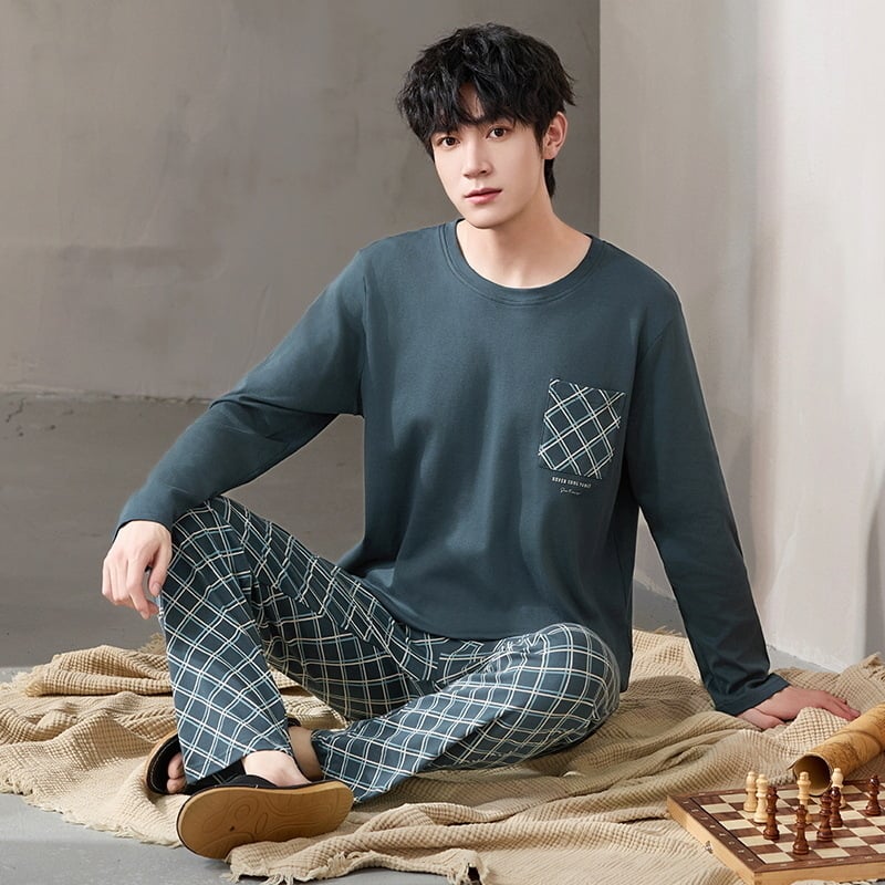 Ανδρικές αντιβακτηριακές πυζάμες από βαμβάκι, σετ με μακρυμάνικο πουλόβερ και παντελόνι, 161–180 g/m², στρογγυλός λαιμός, διαπνέουσες και άνετες, φθινοπωρο-χειμώνα