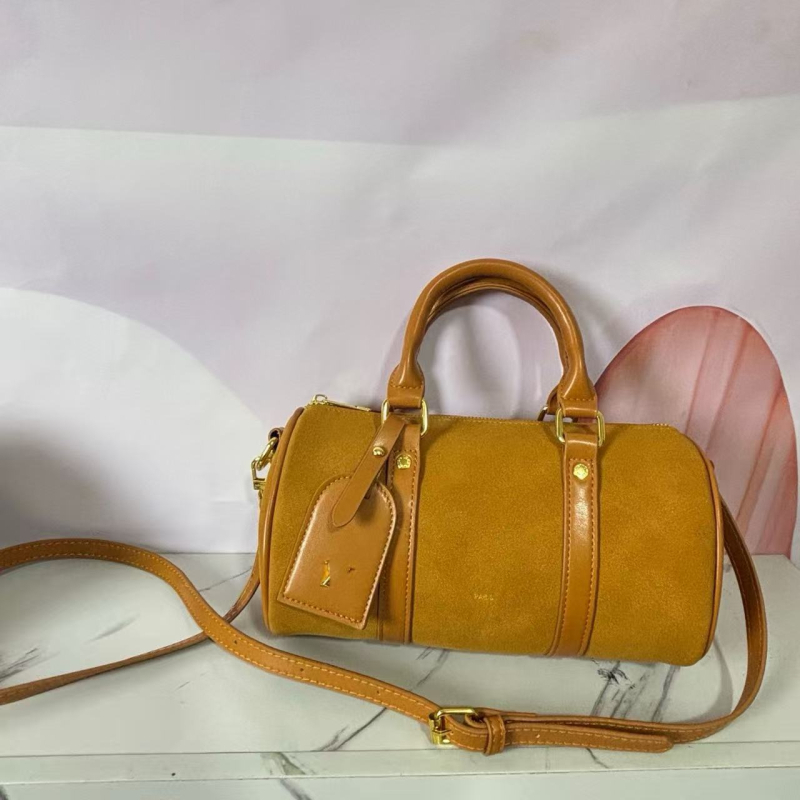 Muška nubuk crossbody torba, ultralagana, podstava od poliestera i pamuka, svakodnevna upotreba, zimsko izdanje 2025