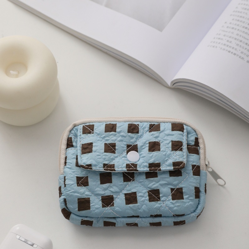 Mini novčanik za novčiće i kozmetička torbica – prugasta s točkicama quilted, prijenosna, mekana, poliester