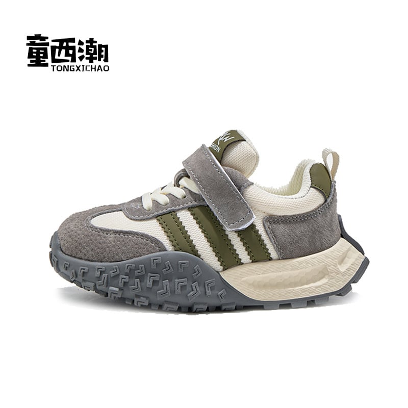 Gyerekeknek készült bőrből készült sportcipő Velcro-zárással, alacsony felsőrésszel, vastag talppal, csíkos mintával, lélegző és kopásálló