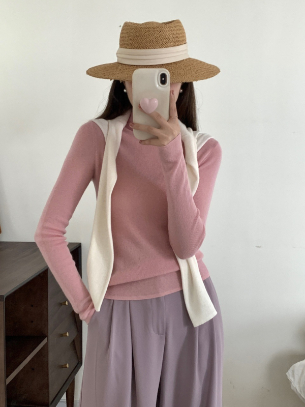 Γυναικείος πλεκτός πουλόβερ με ημιυψωμένο γιακά από μαλλί αρνιού, εφαρμοστό, μακριά μανίκια, μίγμα μαλλιού αρνιού και πολυπροπυλενίου (30–50% μαλλί)