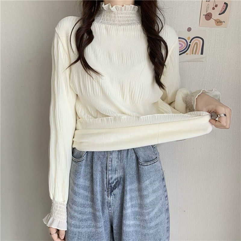 Top s čipkou, vyšívaný, s polovičným rolákom, krátke rukávy s padajúcimi ramenami, zmes polyesteru