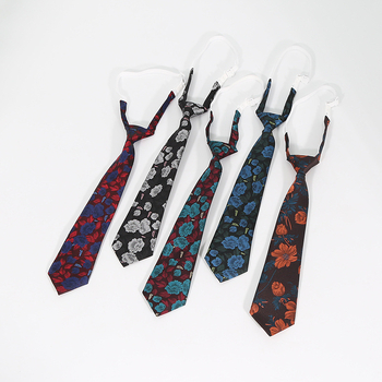 Kravata s cvjetnim jacquard uzorkom, unisex casual stil, veličina 33×7 cm, obične širine, materijal: poliester pređa, jacquard tkanina, oblik cvijeta.