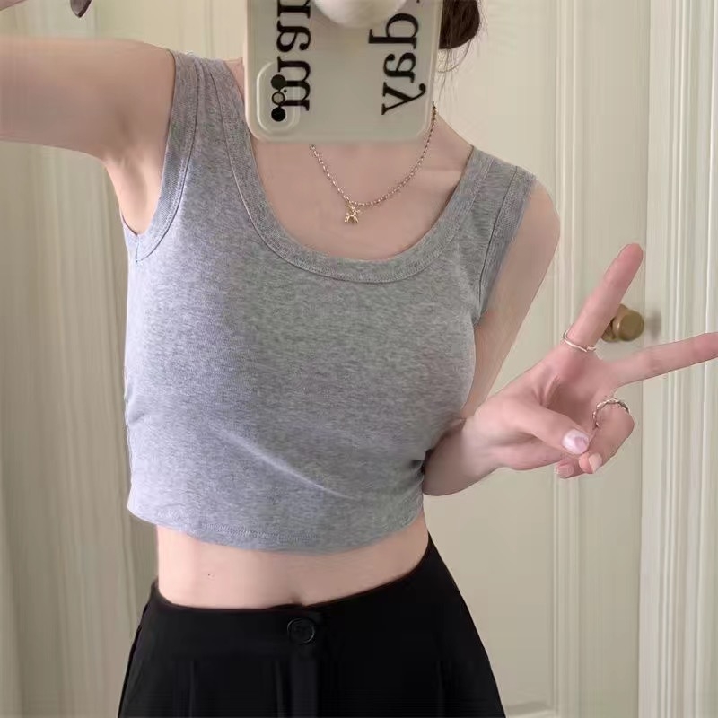 Női ultrakönnyű rövid top mellnél támasztó és wrap dizájnnal - ujjatlan crop top, poliészter 90–95%, sling stílus, dupla pánt