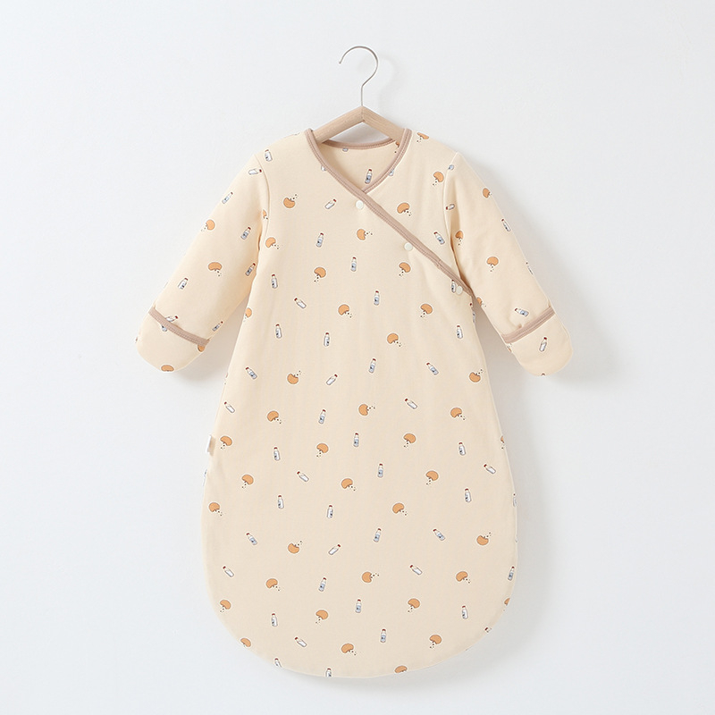 Dječja spavaća vreća, s debelom izolacijom, pamukom za podstavu i punilom od svilenih vlakana, za dob 0–3 godina.