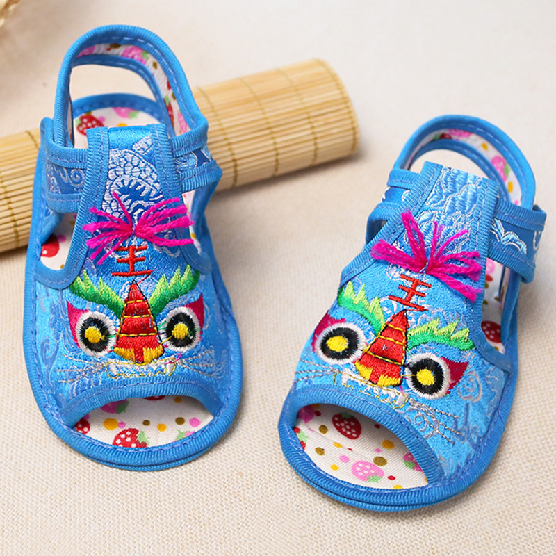Sandale de vară pentru copii, cu cap de tigru brodat, partea superioară din mătase, închidere Velcro, talpă antiderapantă, pentru copii 1–3 ani.