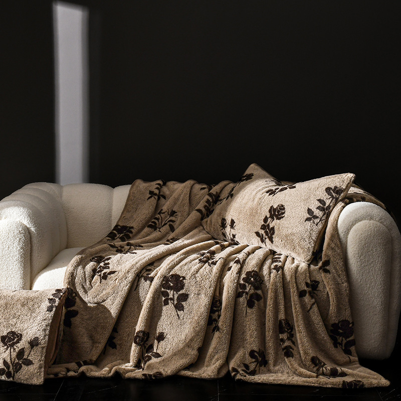 Milk blanket cu blană de iepure și velur, model dungi/geometric, 300–500 g, potrivit pentru toate anotimpurile