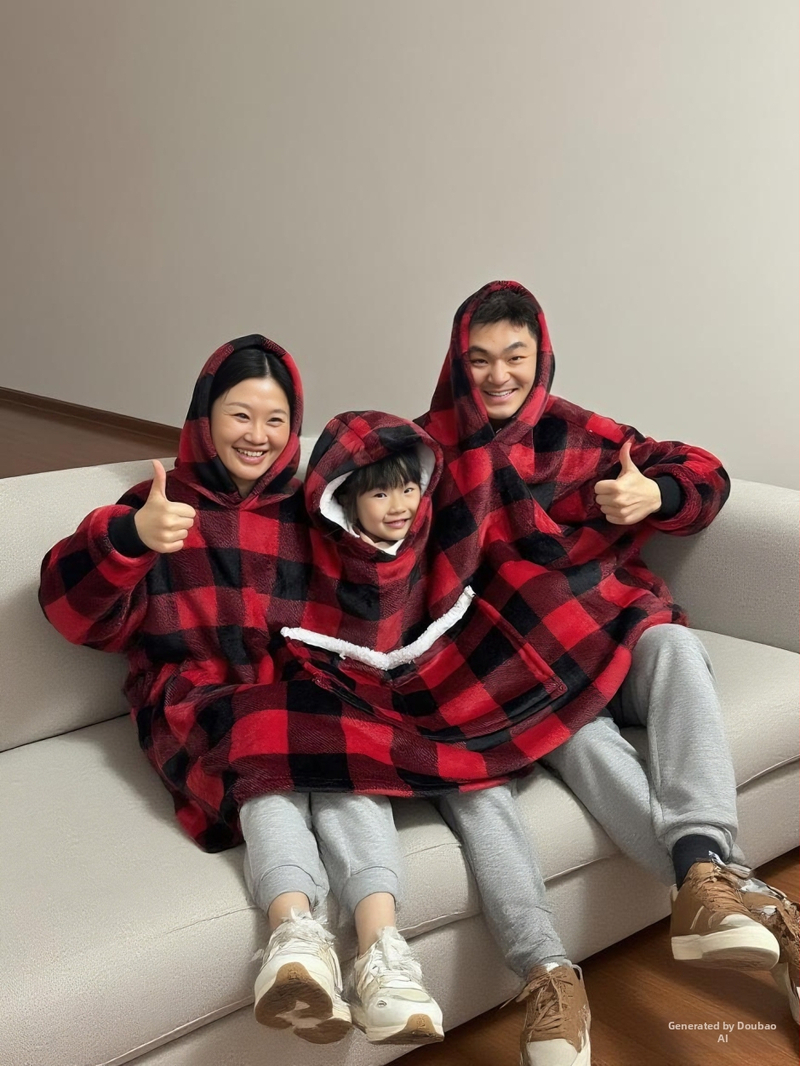 Σετ πιτζάμες για τρία άτομα με κουκούλα και κουβέρτα, εκτύπωση καρτούν, πολυεστέρας, εξαιρετικά παχύ, διπλές τσέπες, μακριές μανίκια, παντελόνια, οικιακή χρήση