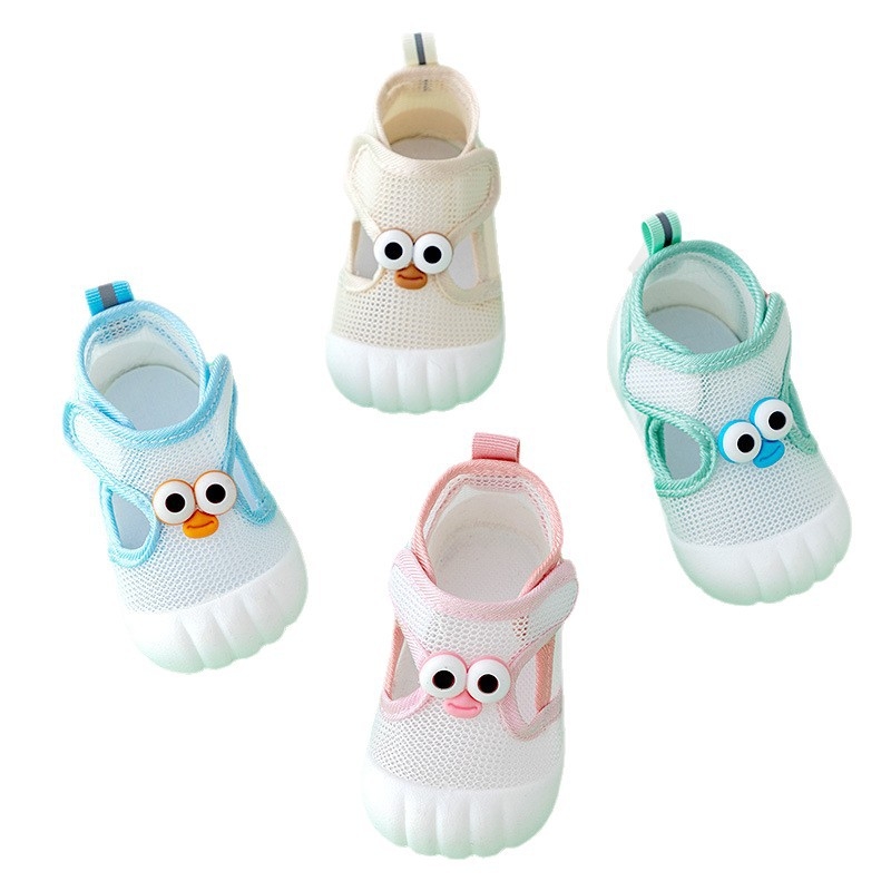 Kisgyermekeknek szánt szandál hálós felsőrészű, légáteresztő, csúszásmentes, kopásálló, Velcro-zárású (12–36 hónap)