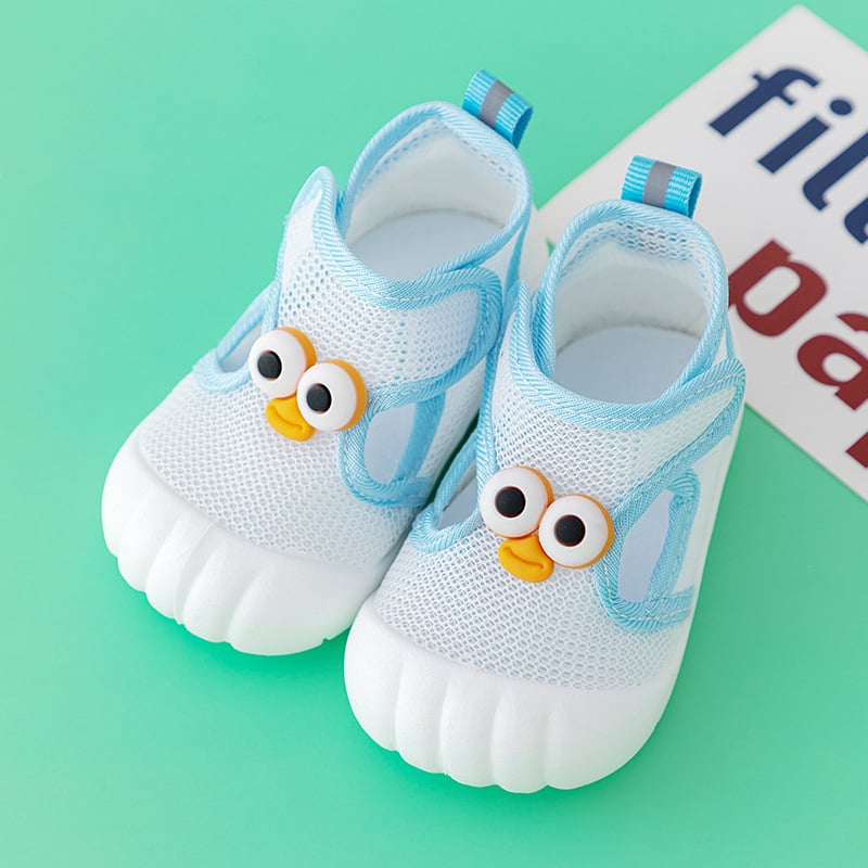 Kisgyermekeknek szánt szandál hálós felsőrészű, légáteresztő, csúszásmentes, kopásálló, Velcro-zárású (12–36 hónap)