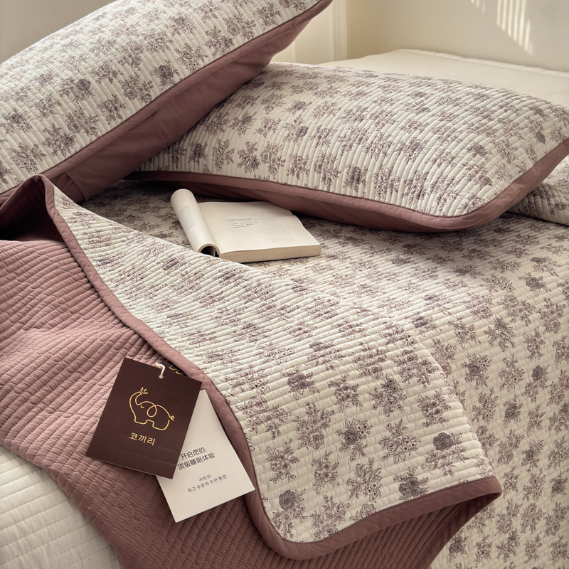 Cuvertură de pat quilted din bumbac pur, set de trei piese, stil Ins, model floral