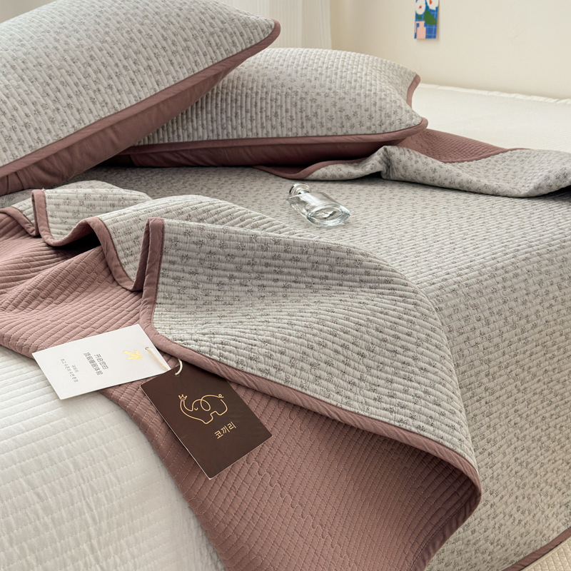 Cuvertură de pat quilted din bumbac pur, set de trei piese, stil Ins, model floral