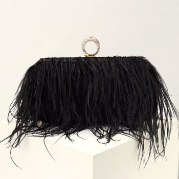 Medaji táska | Anyag: plüss | Belső: poliészter | Stílus: Kis négyzet alakú táska | Záródás: retesz