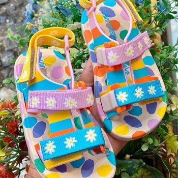 Gyerekeknek Velcro-záras strandcipő PVC felsőrész és PVC talp, 1-12 éves korosztály