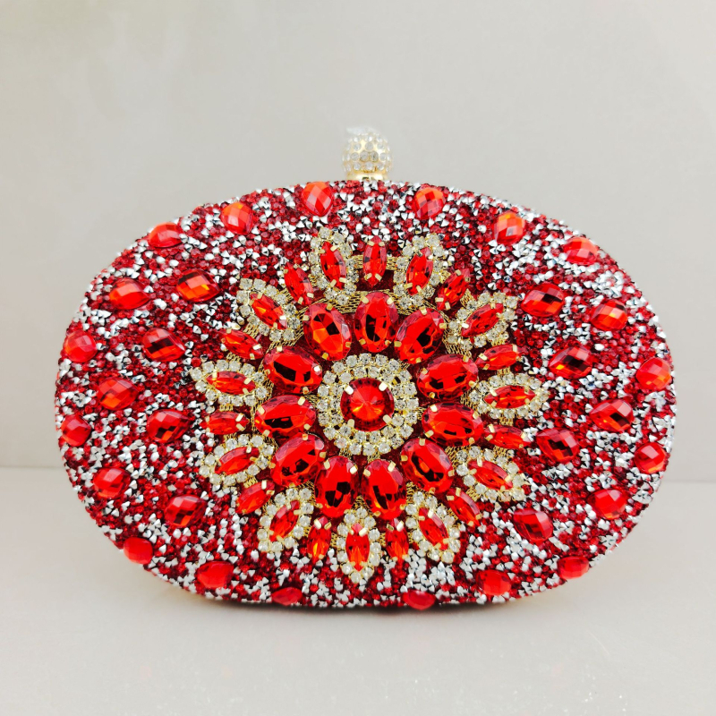 Estélyi crossbody táska fém lánccal, PU bőr, ovális alak, kapcsos záródás, telefon zseb