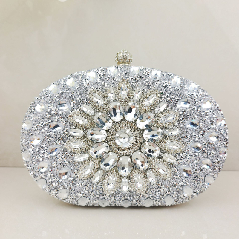 Estélyi crossbody táska fém lánccal, PU bőr, ovális alak, kapcsos záródás, telefon zseb