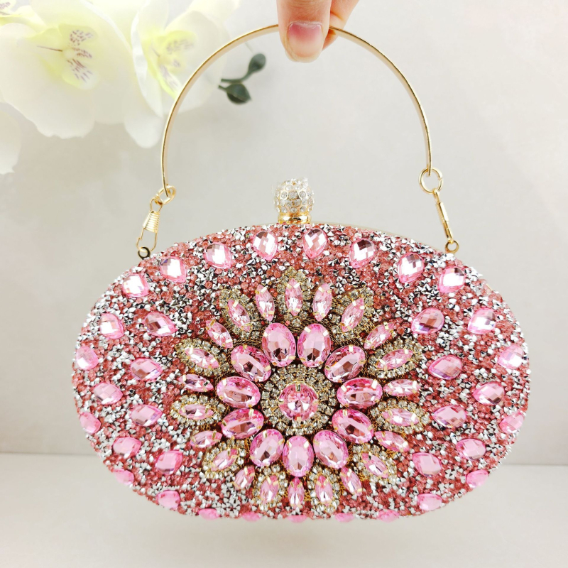 Estélyi crossbody táska fém lánccal, PU bőr, ovális alak, kapcsos záródás, telefon zseb