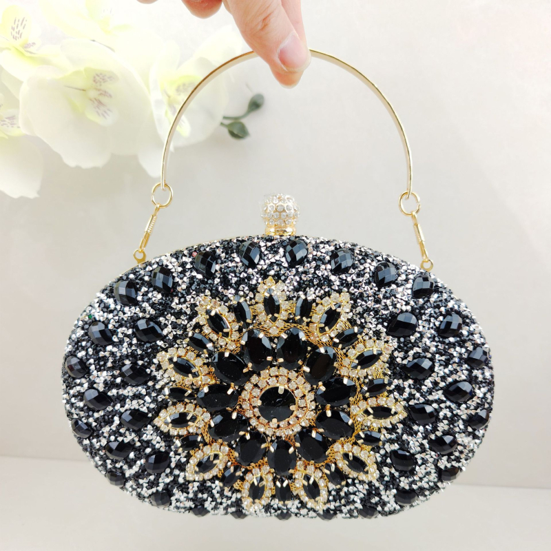 Estélyi crossbody táska fém lánccal, PU bőr, ovális alak, kapcsos záródás, telefon zseb