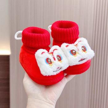 Baba első lépéses cipő - nubuk felső, vastag bélés a melegért, csúszásmentes talp, hátul kötés, 12-36 hónaposaknak