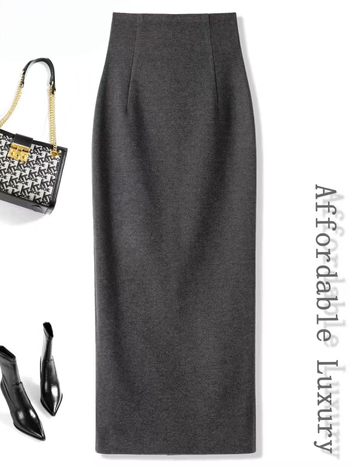 Midi sukňa z vlneného materiálu, vysoký pás, priliehavý strih, jednofarebná, polyester 80–90%, jeseň 2025