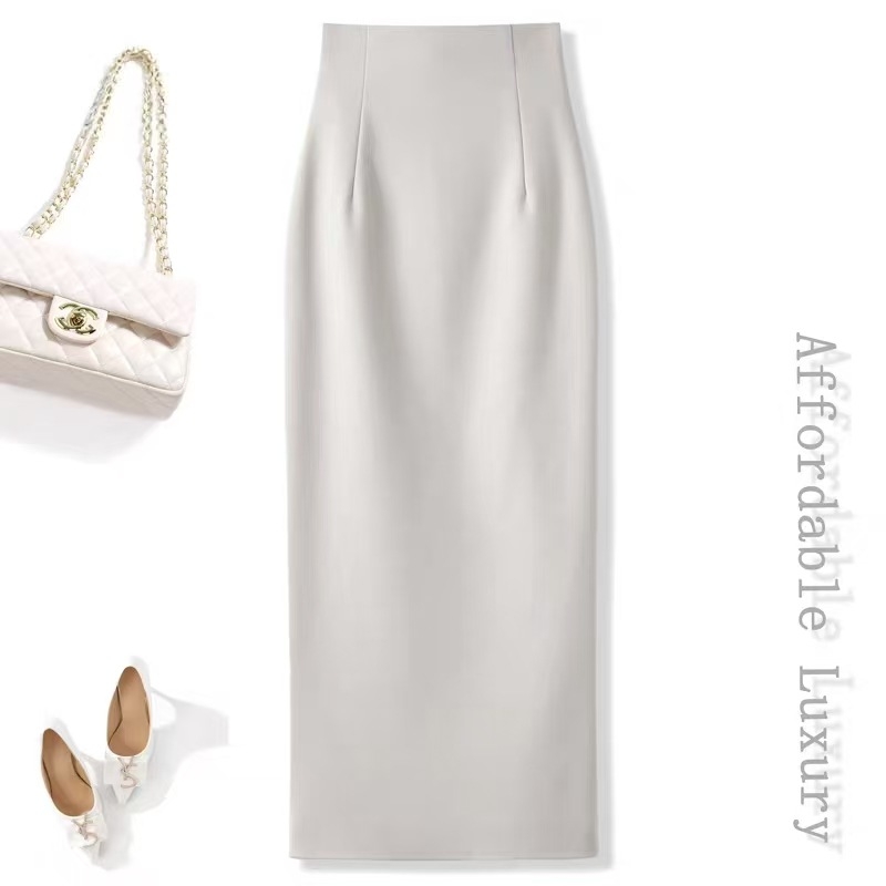 Midi sukňa z vlneného materiálu, vysoký pás, priliehavý strih, jednofarebná, polyester 80–90%, jeseň 2025