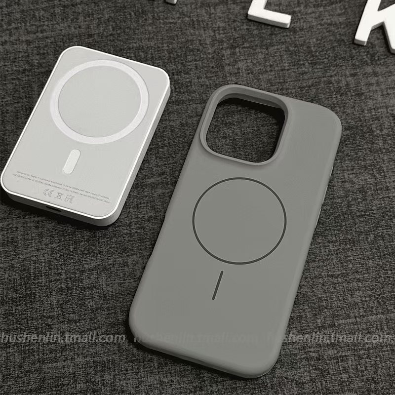 Folyékony szilikon tok iPhone 11–14 sorozathoz mágneses rögzítéssel, ütésálló, hőelvezetés, ujjnyom-mentes, spray felület