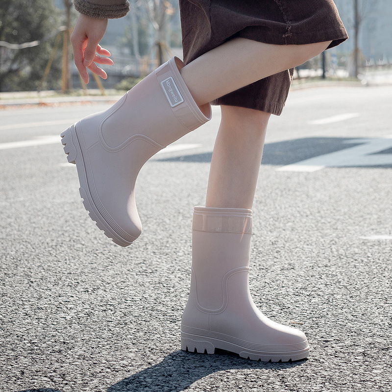 Ženske čizme za kišu do polovice potkoljenice, debeli đon, niski pet 1–3 cm, slip-on, vodootporne
