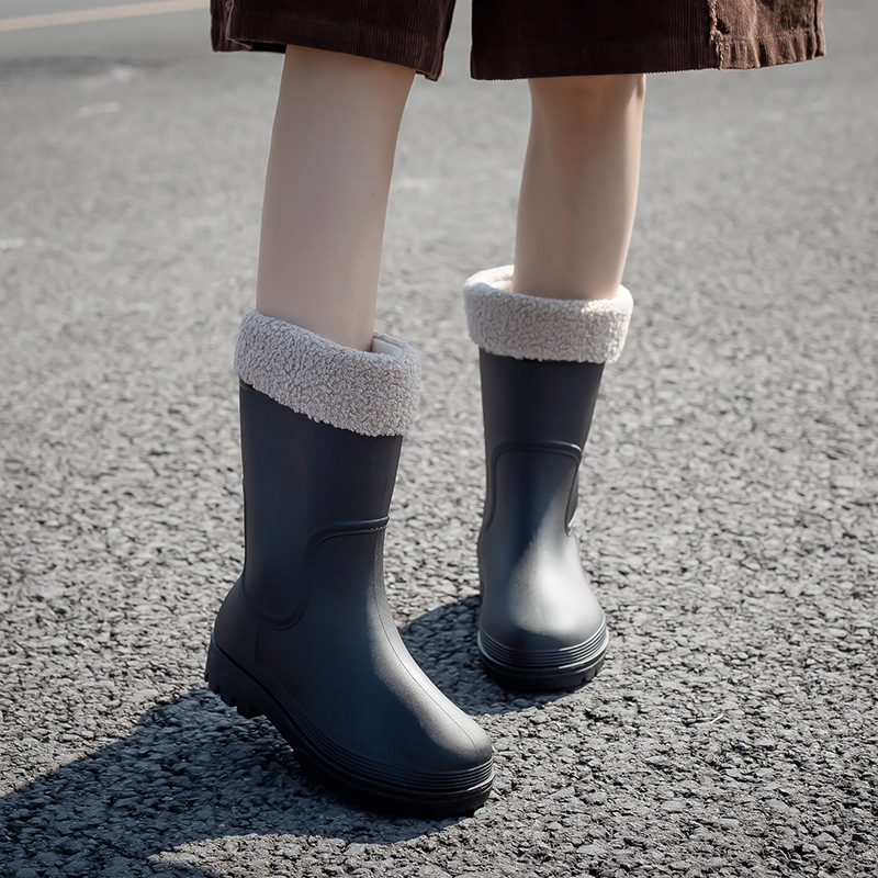 Ženske čizme za kišu do polovice potkoljenice, debeli đon, niski pet 1–3 cm, slip-on, vodootporne