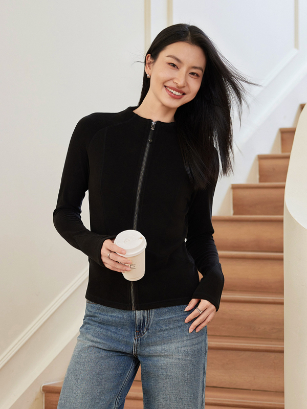 Dámsky kabát z akrylu, úzka silueta, zips, dlhé rukávy, stojací golier