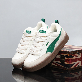 Αθλητικά παπούτσια - Unisex, στρογγυλή μύτη, επάνω μέρος από συνθετικό δέρμα, σόλα από καουτσούκ, κλείσιμο με κορδόνια