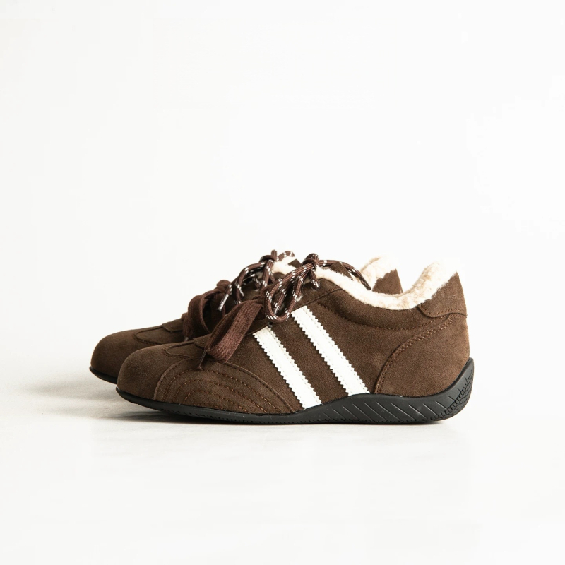 Γυναικείa αθλητικά παπούτσια από nubuk δέρμα, χαμηλό ύψος, εσωτερική αύξηση ύψους 5 cm, επένδυση μαλλί-κάσμιρ, χειμερινά καθημερινά παπούτσια