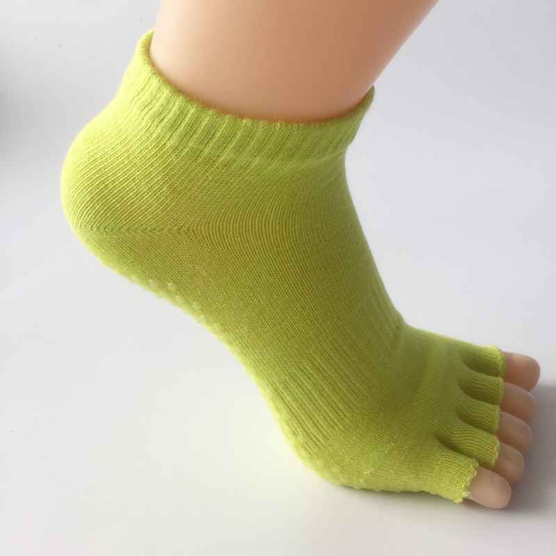 Petprstne joga čarape s protivkliznom i razdvajanjem prstiju, 100% pamuk, kratka visina, pletene jednim iglom