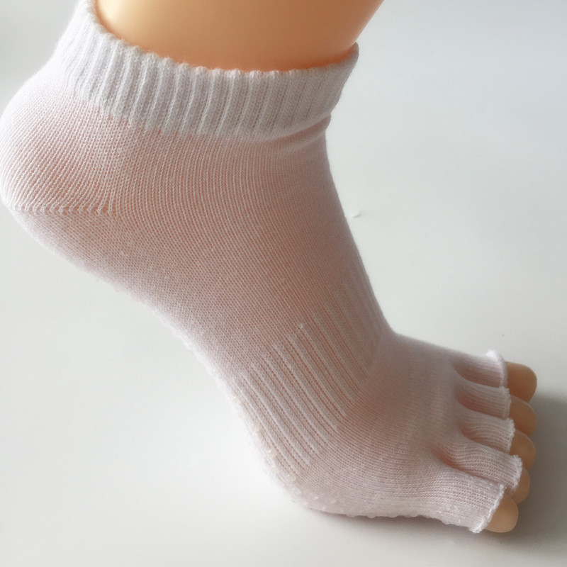 Petprstne joga čarape s protivkliznom i razdvajanjem prstiju, 100% pamuk, kratka visina, pletene jednim iglom