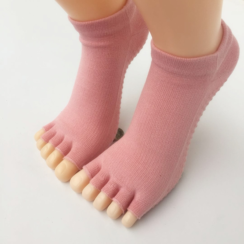 Petprstne joga čarape s protivkliznom i razdvajanjem prstiju, 100% pamuk, kratka visina, pletene jednim iglom