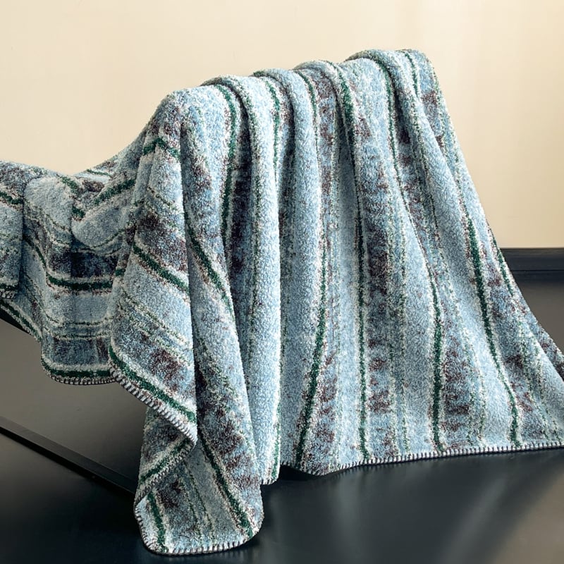 Pătură din poliester cu model geometric, stil Dopamine, 240 g, primăvară și toamnă