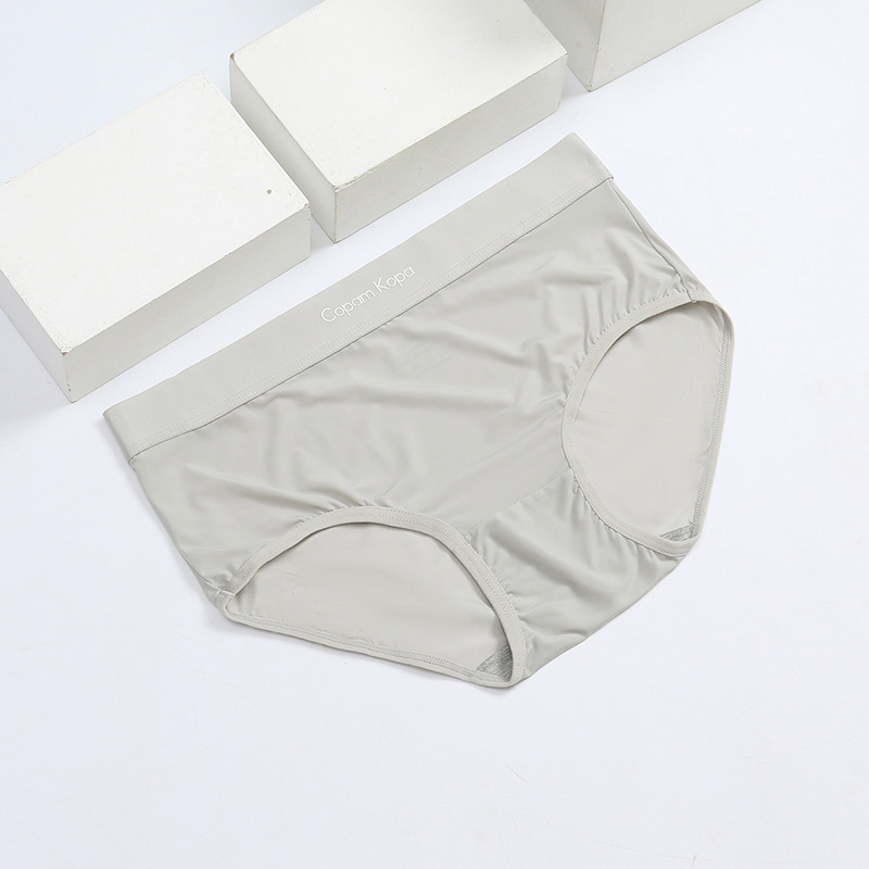 Dámske spodné nohavičky z Ice Silk, stredný pás, priedušné, 80–90% polyester, viskózna podšívka v rozkroku