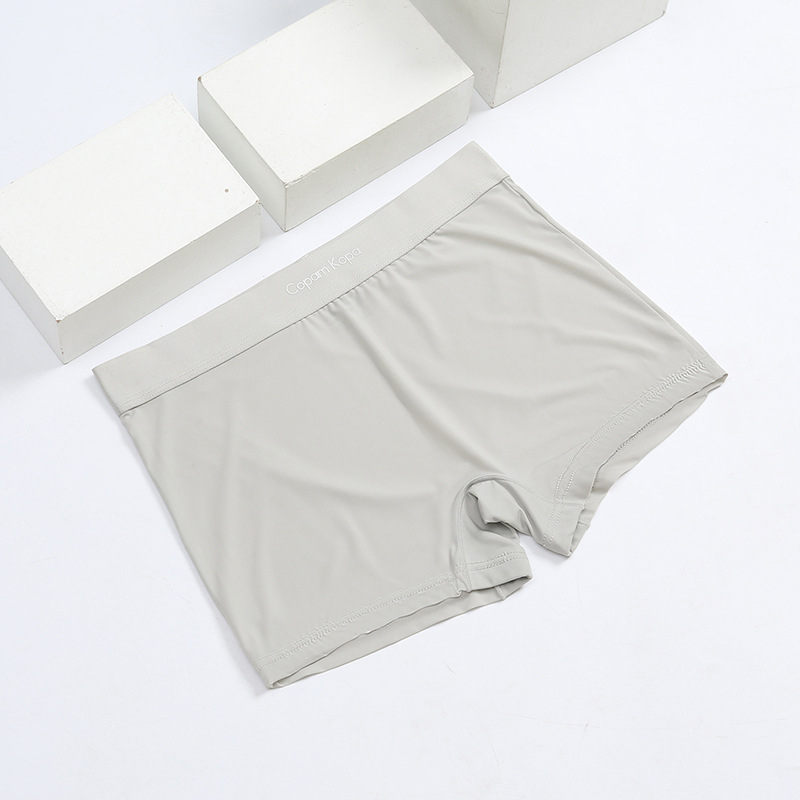 Dámske spodné nohavičky z Ice Silk, stredný pás, priedušné, 80–90% polyester, viskózna podšívka v rozkroku