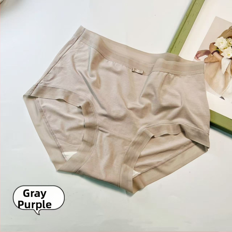 Dámske nohavičky z ultra jemného modalu s hodvábom z moruše; priedušné, antibakteriálne; pletený materiál; stredný pás; podšívka rozkroku 100% bavlna