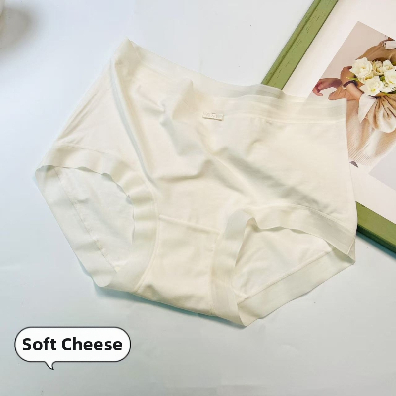 Dámske nohavičky z ultra jemného modalu s hodvábom z moruše; priedušné, antibakteriálne; pletený materiál; stredný pás; podšívka rozkroku 100% bavlna