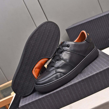 Ανδρικά sneakers με επάνω από δέρμα βοοειδών, στρογγυλός δάκτυλος, κούμπωμα με κορδόνια, χαμηλό ύψος, καουτσούκ σόλα