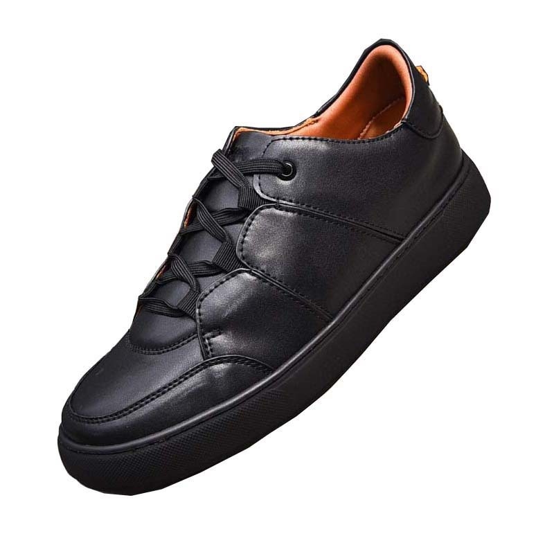 Ανδρικά sneakers με επάνω από δέρμα βοοειδών, στρογγυλός δάκτυλος, κούμπωμα με κορδόνια, χαμηλό ύψος, καουτσούκ σόλα