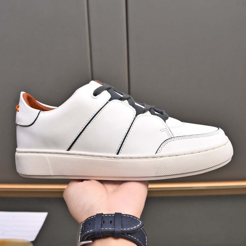 Ανδρικά sneakers με επάνω από δέρμα βοοειδών, στρογγυλός δάκτυλος, κούμπωμα με κορδόνια, χαμηλό ύψος, καουτσούκ σόλα