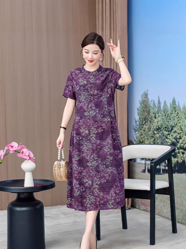 A-line haljina u kineskom stilu s cvjetnim uzorkom, ovratnik Cheongsam tipa, kopčama s tri gumba, poliester tkanina, srednje duljine.