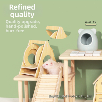 Plus Card Drevený domček pre škrečky s platformou a lezeckým rebríkom