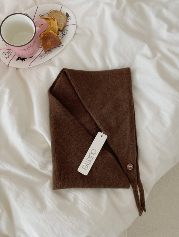 Вълнен триъгълен плетен шал – Топлина, Warp плетене, Есен, Оригинален дизайн, Средна дължина