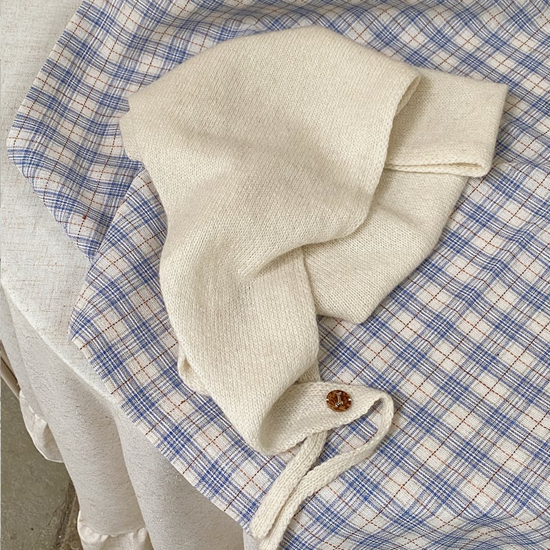 Вълнен триъгълен плетен шал – Топлина, Warp плетене, Есен, Оригинален дизайн, Средна дължина