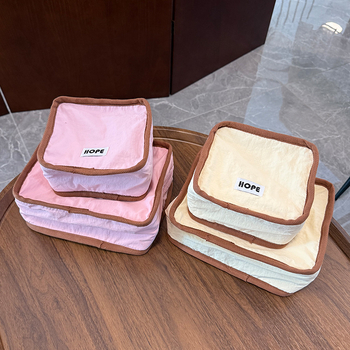 Geantă cosmetică din nylon, stil urban minimalist, geantă mică pătrată, organizator cosmetic de voiaj portabil, lansare vara 2025