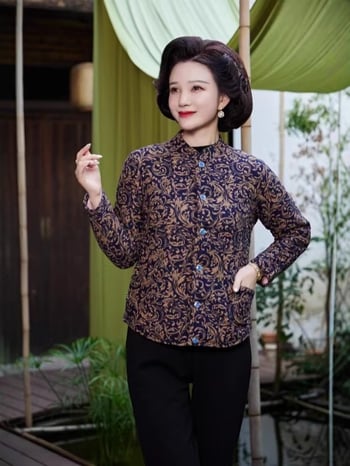 Palton din blană de iepure cu umplutură din bumbac pentru femei în vârstă, mâneci lungi, decolteu în V, închidere cu un nasture, lungime 50–65 cm